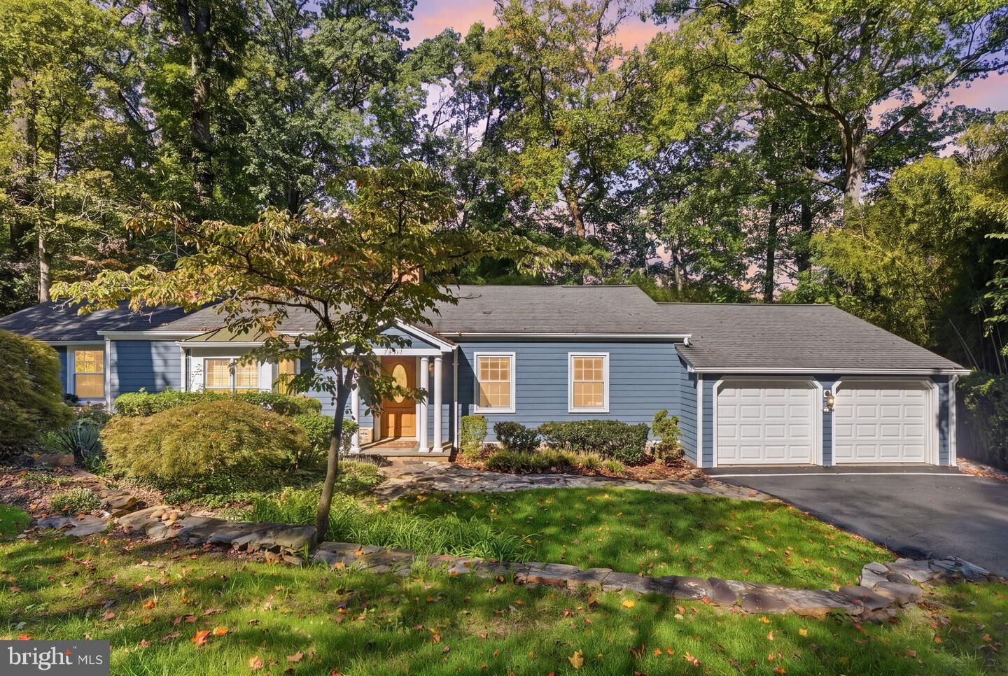 Property Photo: 7717 Tauxemont Road VA 22308