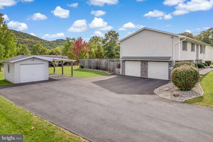 Property Photo: 81 Maple Side Court WV 26726