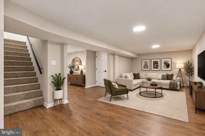 Property Photo: 7505 Cullum Street VA 22079
