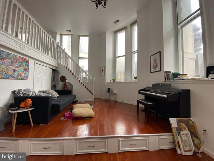 Property Photo:  1001 Chestnut Street 13 403E  PA 19107 