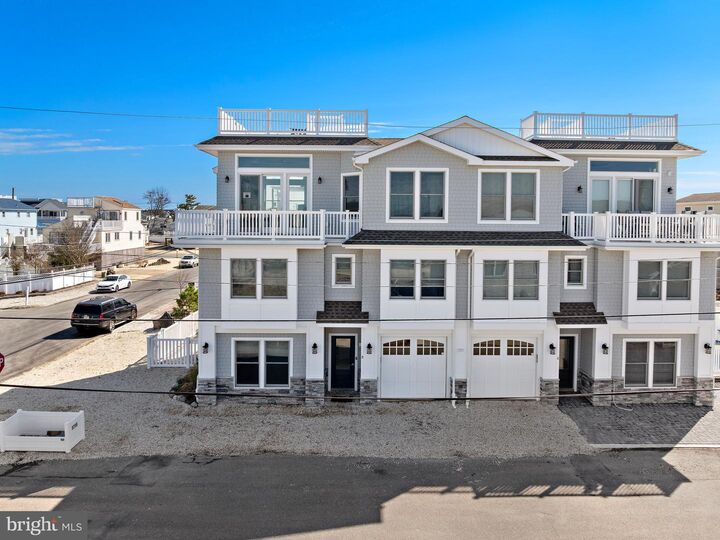 Property Photo:  1715 Bay Terrace U-B  NJ 08008 