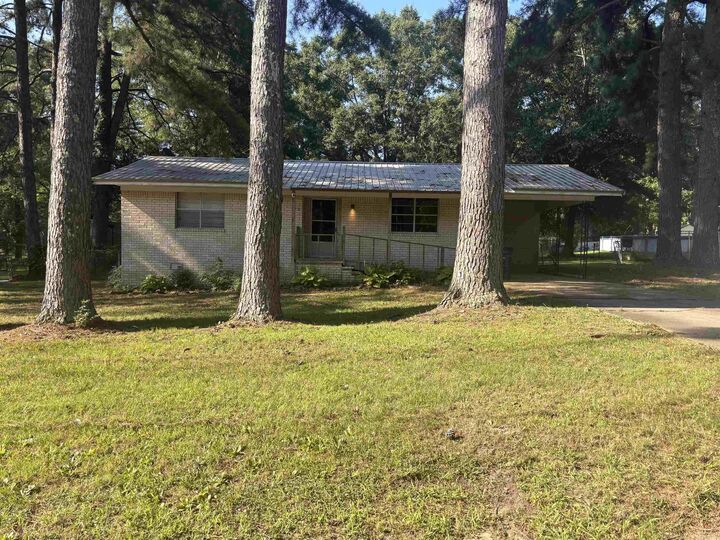 Property Photo: 111 Alene Lane AR 72010
