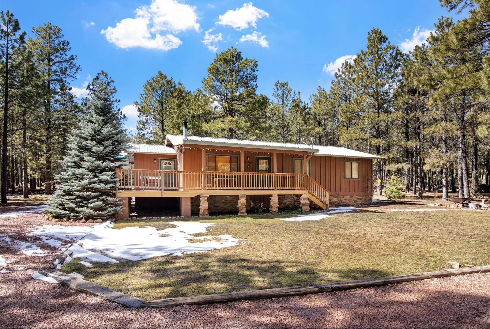Property Photo:  1777 S Forest Trail  AZ 85931 