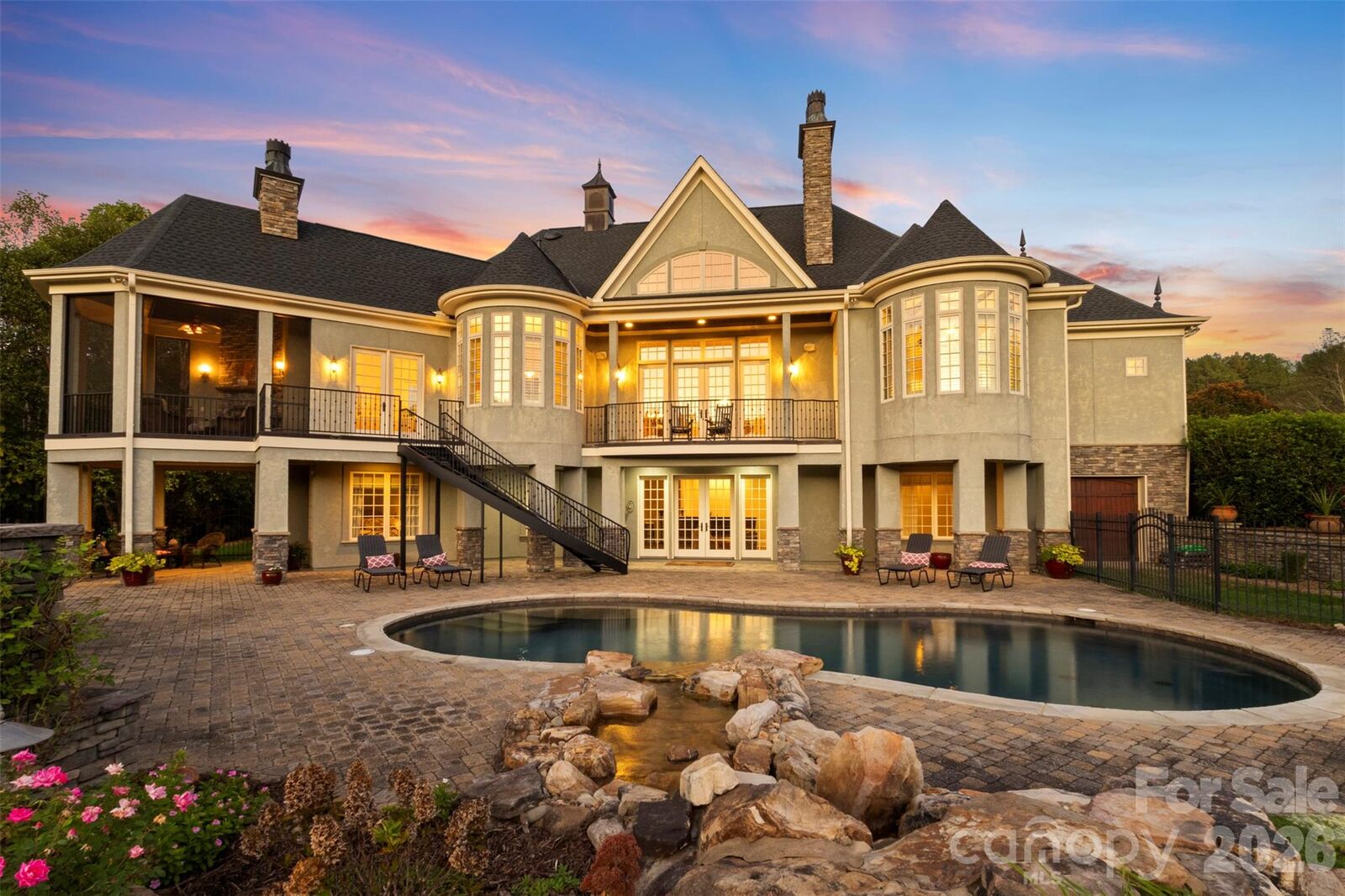 Property Photo: 973 Pinnacle Drive NC 28080