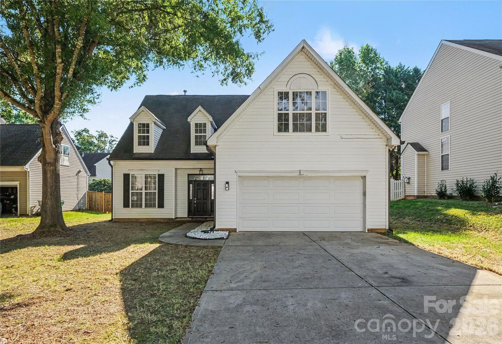 Property Photo:  8030 Shiny Meadow Drive  NC 28215 
