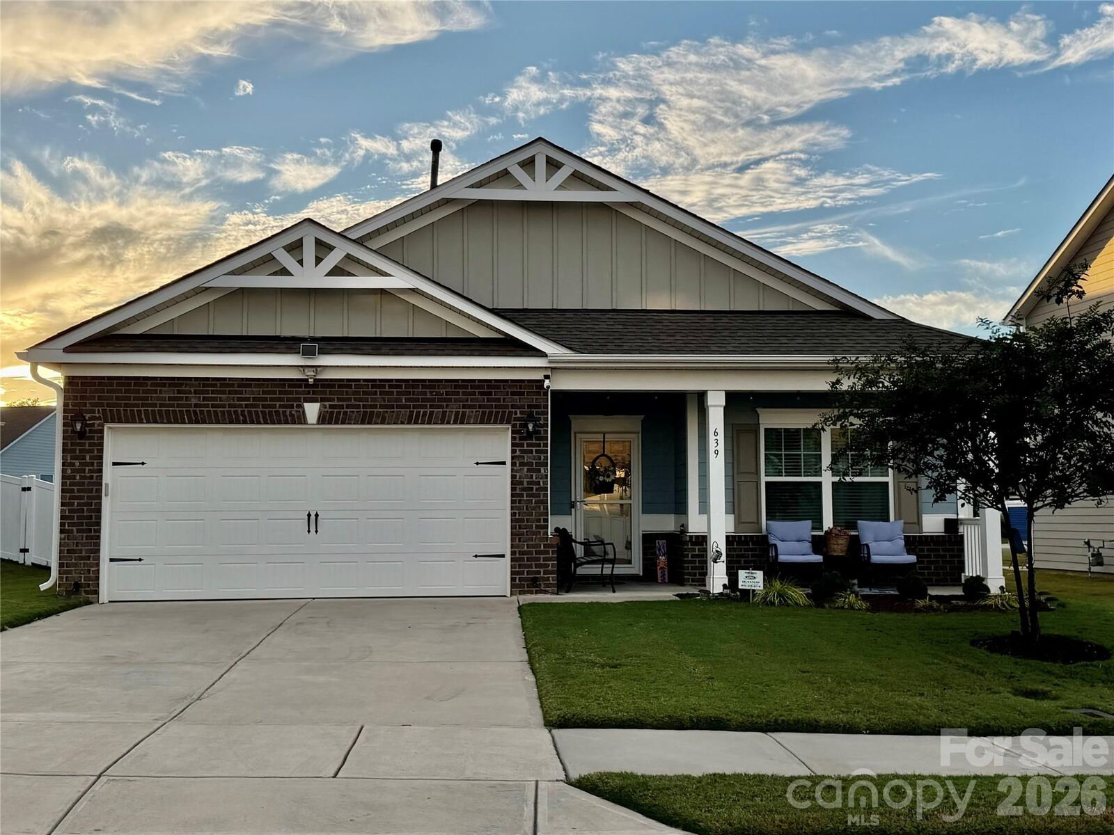 Property Photo:  639 Ardsley Drive  NC 28097 
