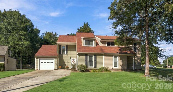 Property Photo:  10905 Rail Tye Place  NC 28134 