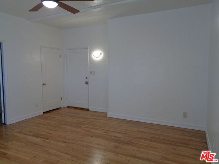 Property Photo: 1266 S Citrus Ave CA 90019