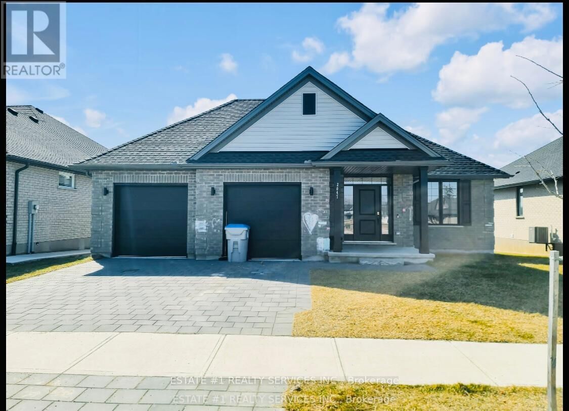 Property Photo:  2047 Lockwood Crescent  ON N0L 1W0 