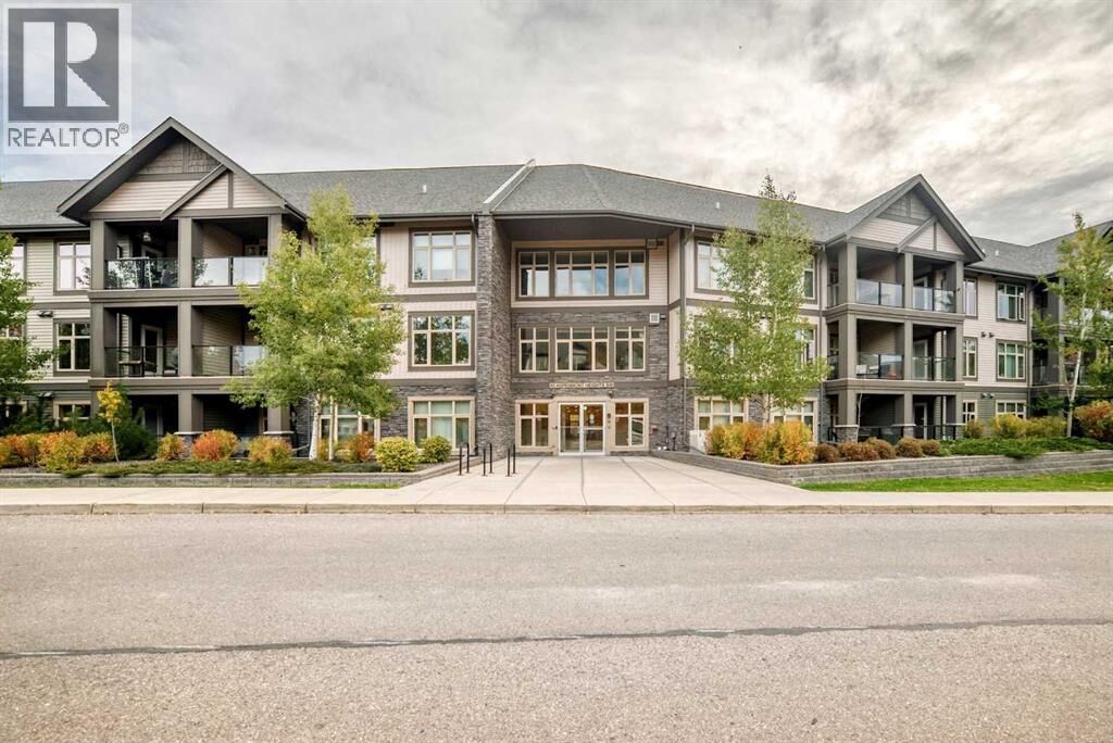 Property Photo: 45 Aspenmont Heights Southwest AB T3H 0E6