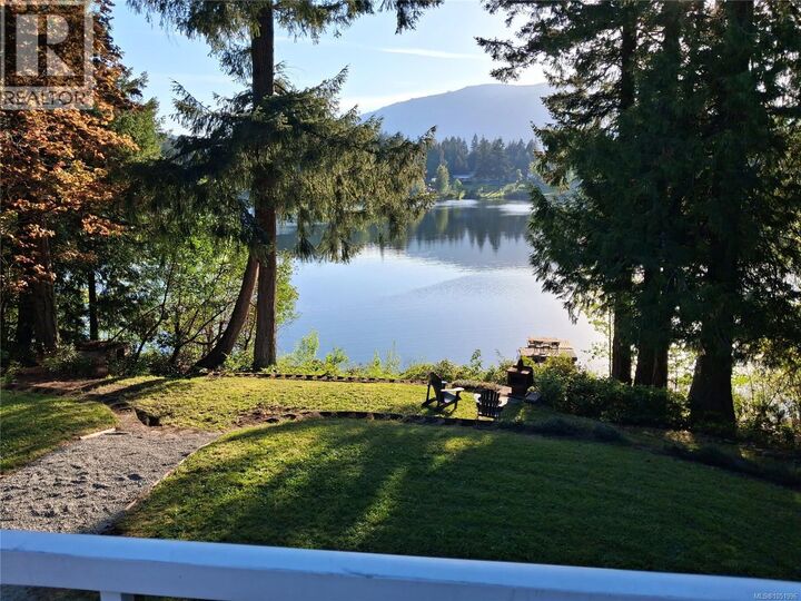 Property Photo:  9370 Cottonwood Road  BC V0R 1K5 