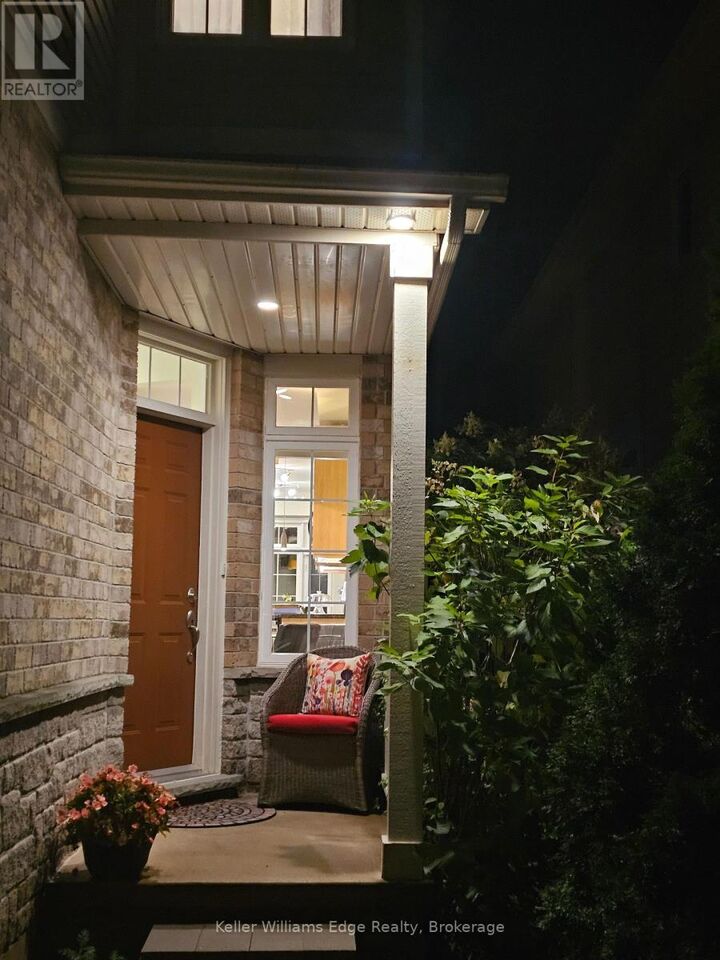 Property Photo: 46 Sunnycroft Court West ON L0R 2H4