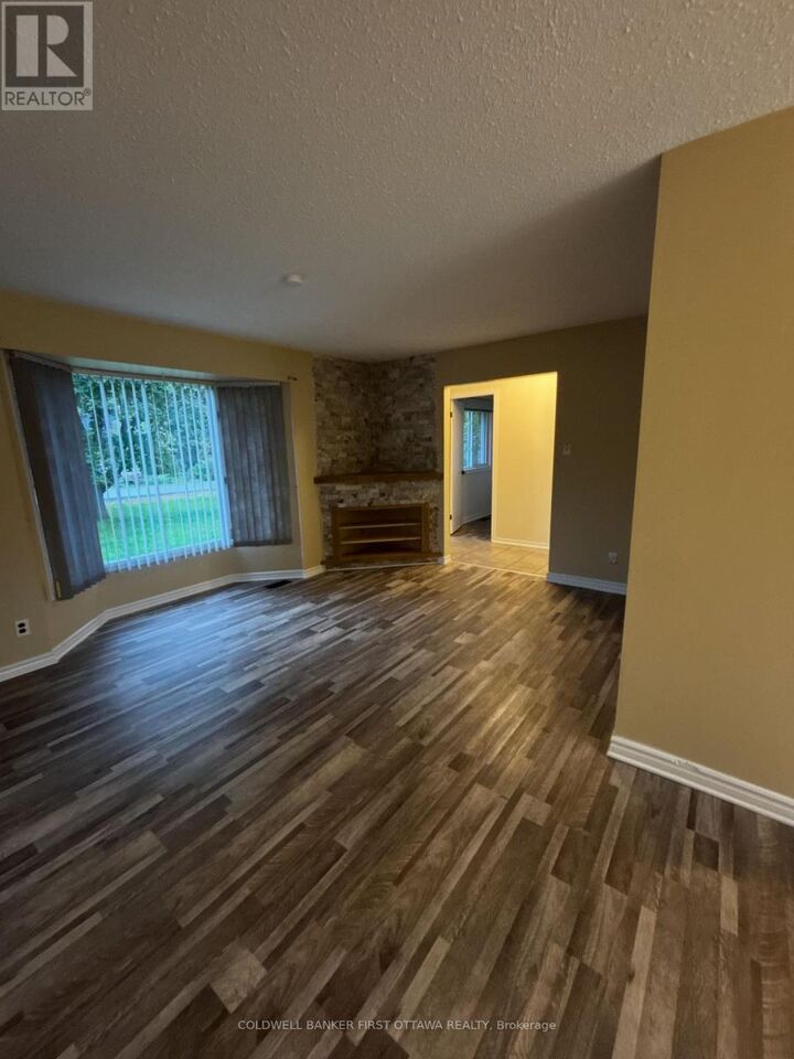 Property Photo:  1084 Eadie Road  ON K4R 1C3 