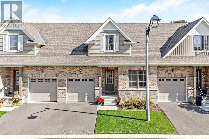 Property Photo:  19 Braida Lane 10  ON L7J 0B7 