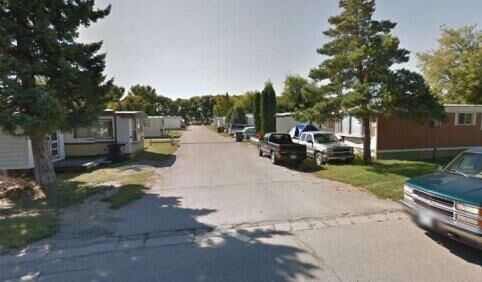 Property Photo:  1021 Jackson Street  MB R7N 2N4 