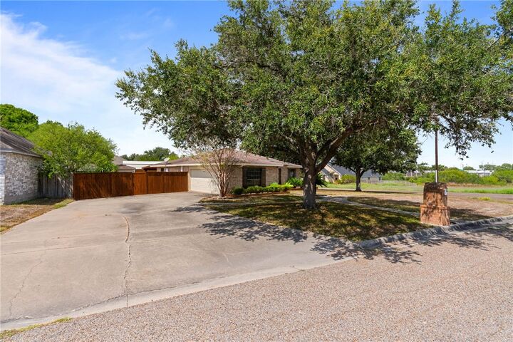 Property Photo:  5409 Ash Creek  TX 78363 
