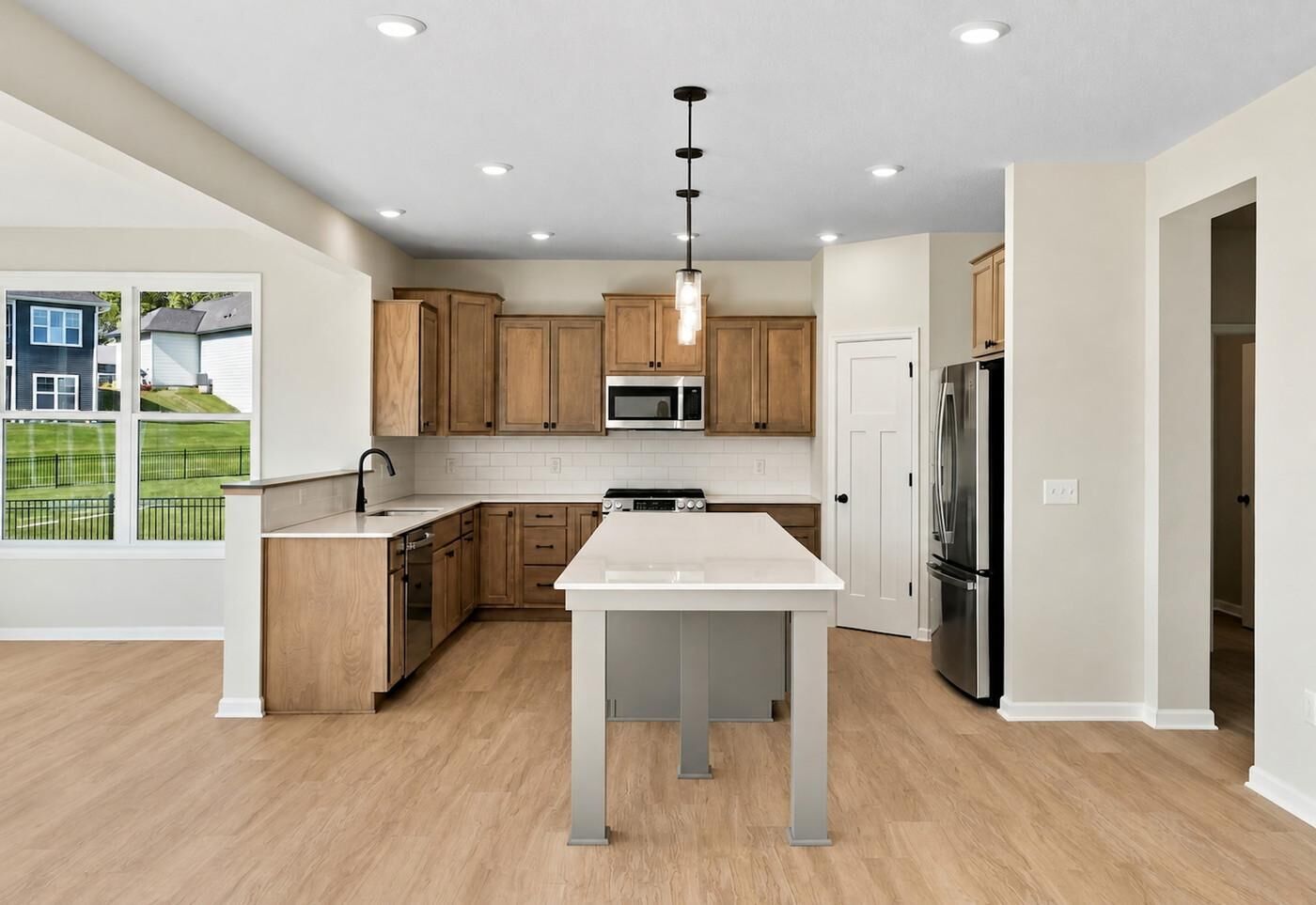 Property Photo:  1185 Oakwood Lane S  MN 55328 