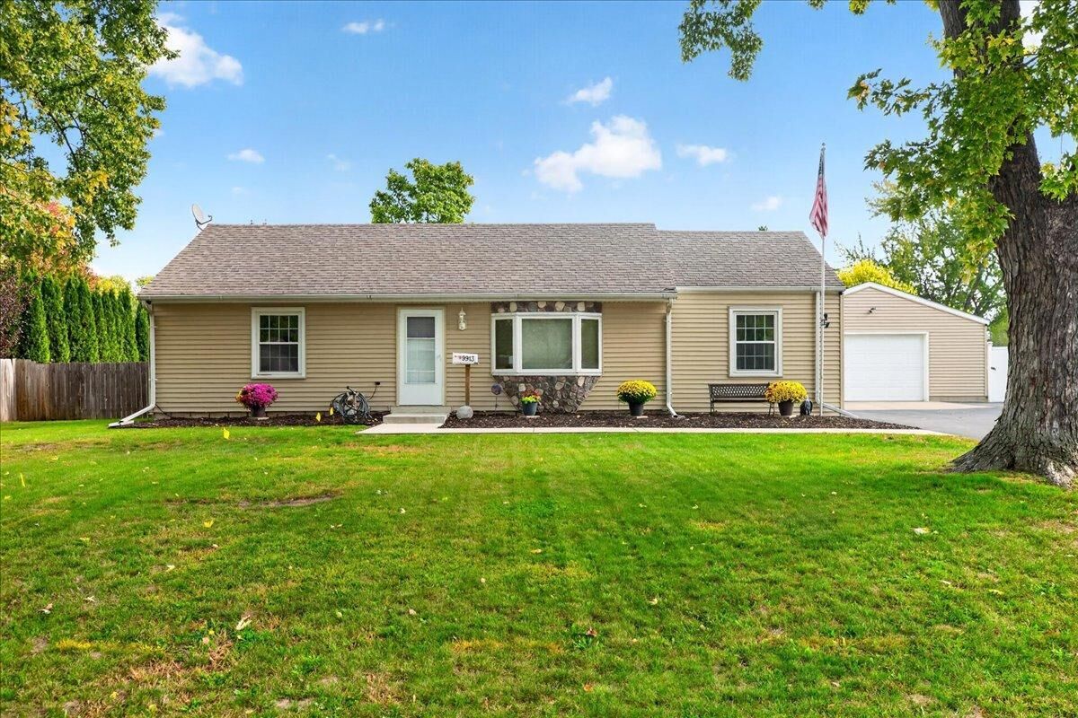 Property Photo: 9913 2nd Avenue S MN 55420