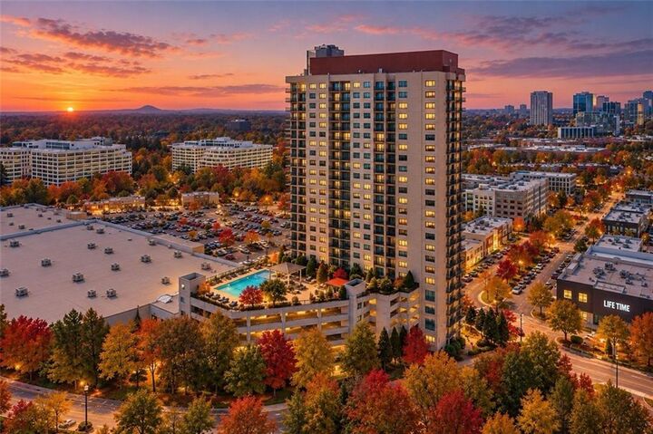 Property Photo:  4561 Olde Perimeter Way 608  GA 30346 