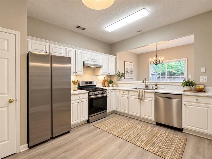 Property Photo:  249 Regent Square  GA 30188 