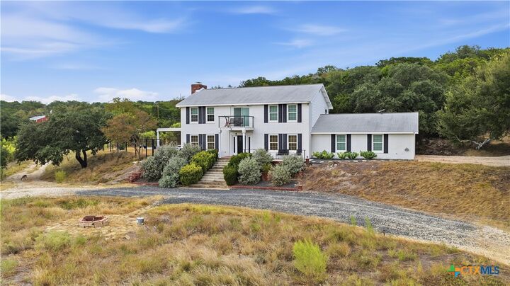 Property Photo:  344 E South Fork Rd Road  TX 78013 