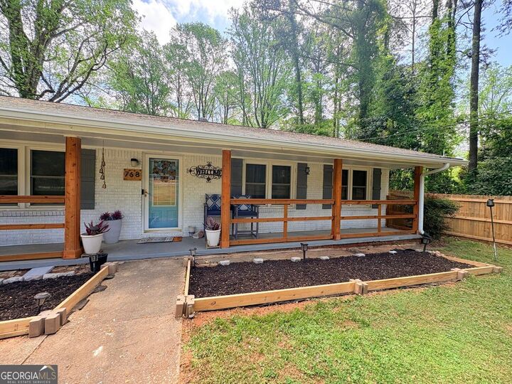 Property Photo: 768 Swan Lake Road GA 30281