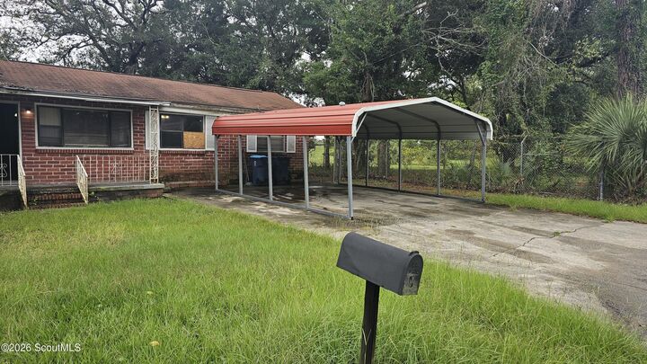 Property Photo: 2804 Hopkins Avenue GA 31520