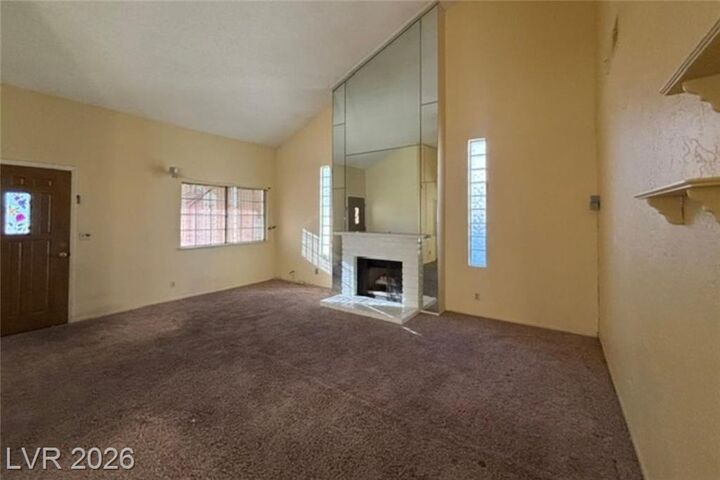 Property Photo: 478 Searchlight Drive NV 89110