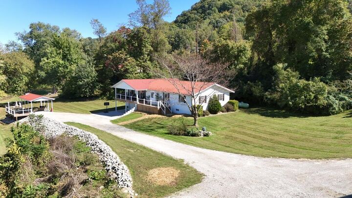 Property Photo: 142 Preston Lane KY 41166