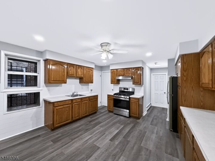 Property Photo: 155 Lafayette St 2 NJ 07105