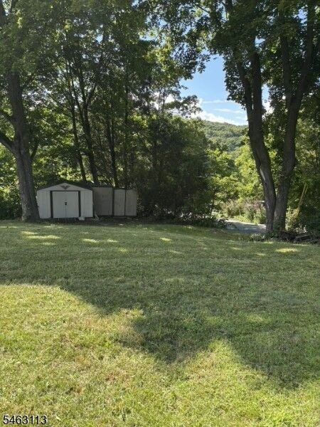 Property Photo:  34 Hillside Ave  NJ 07460 