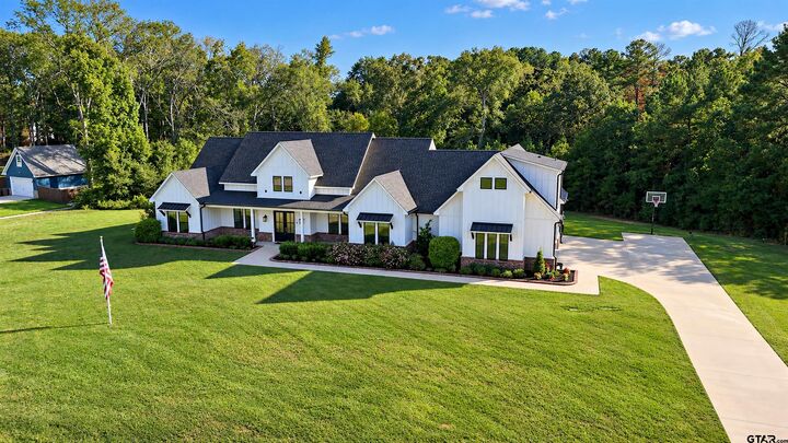 Property Photo:  21408 Gatlinburg Rd.  TX 75757 
