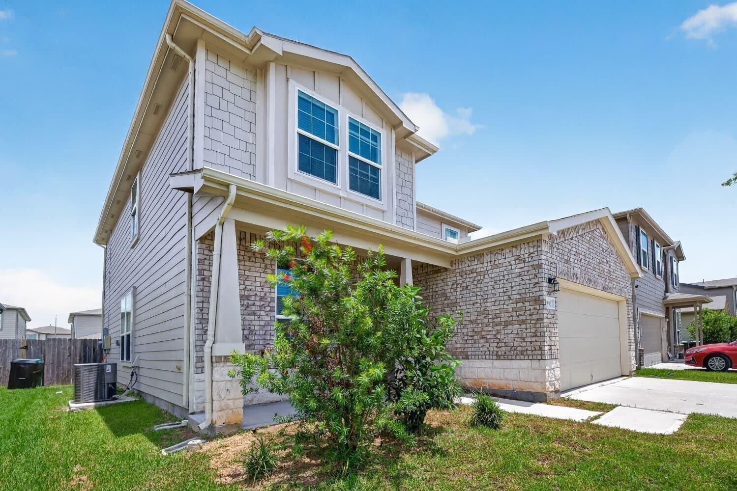Property Photo:  6903 Hobby Wind Ridge Drive  TX 77075 