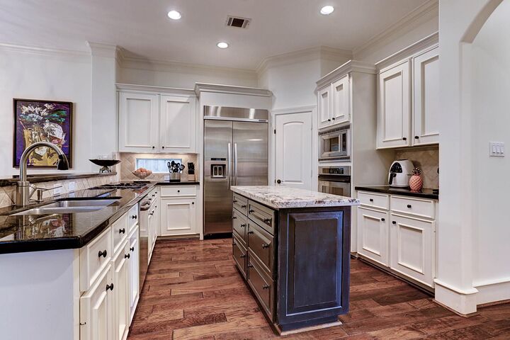 Property Photo:  13323 Brentonwood Lane  TX 77077 