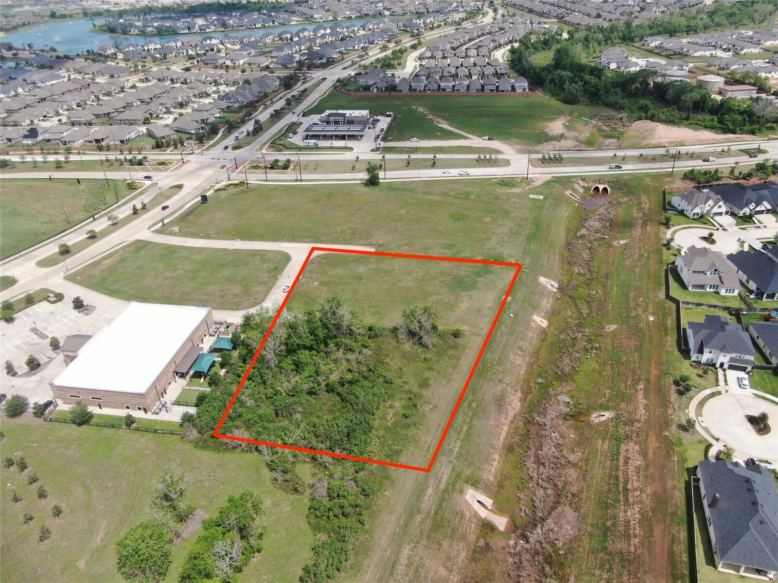 Property Photo:  1623 Waters Lake Boulevard  TX 77459 