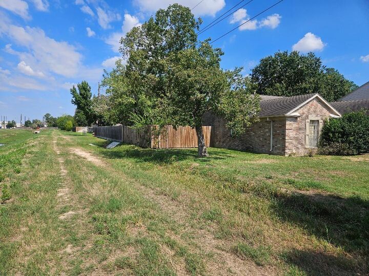 Property Photo: 22818 Planters House Court TX 77449