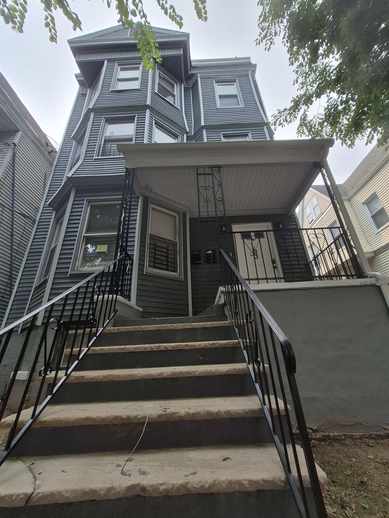 Property Photo:  63 S 7th St  NJ 07107 