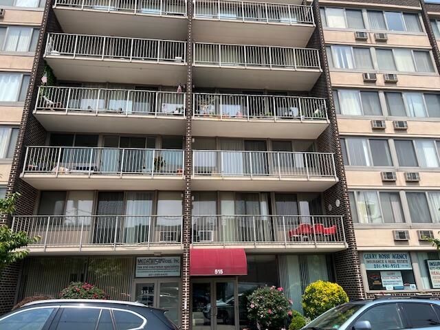 Property Photo: 515 Anderson Ave 2B NJ 07010
