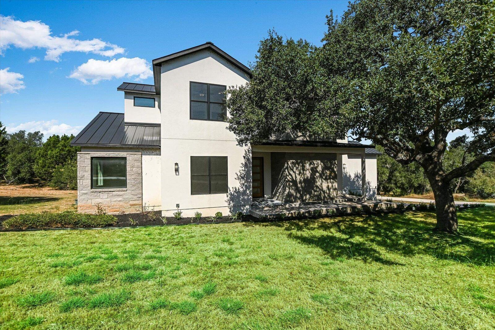 Property Photo:  604 Apache Tears  TX 78657 