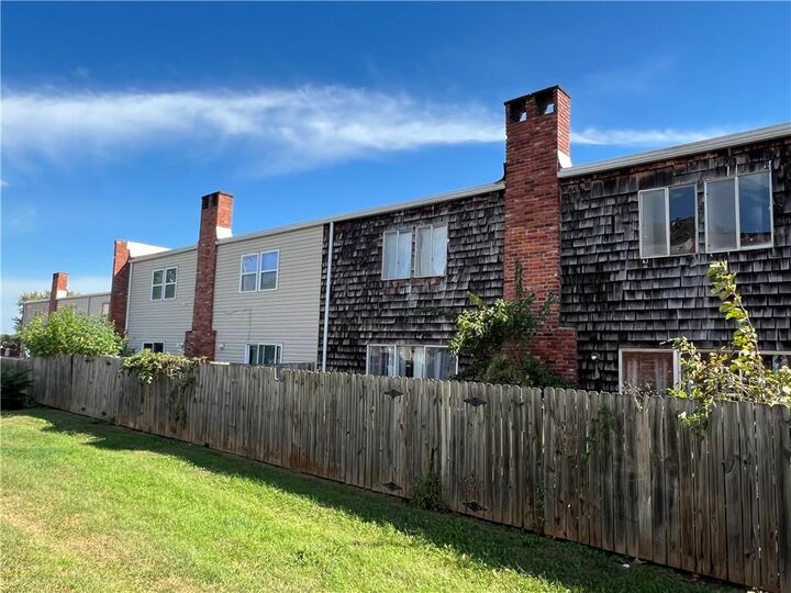 Property Photo:  11250 College Avenue  MO 64137 