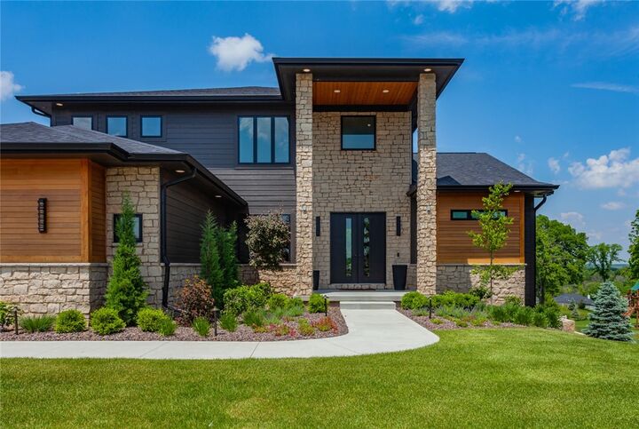 Property Photo:  8033 NW 104th Court  IA 50131 