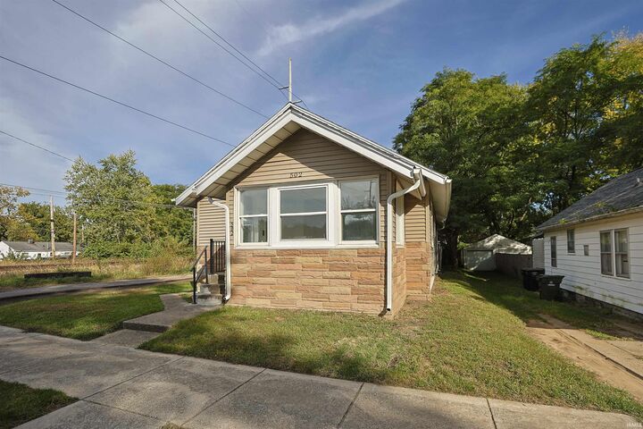 Property Photo: 502 S 28th Street IN 46615