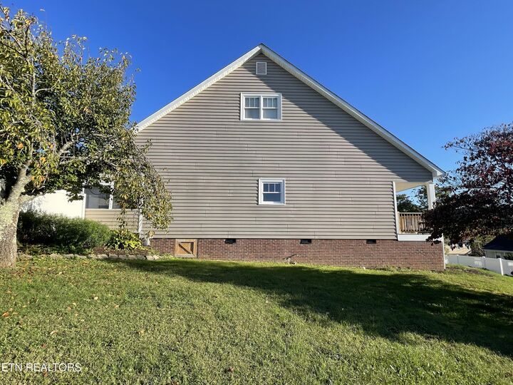Property Photo:  117 Larkspur Drive  TN 37705 