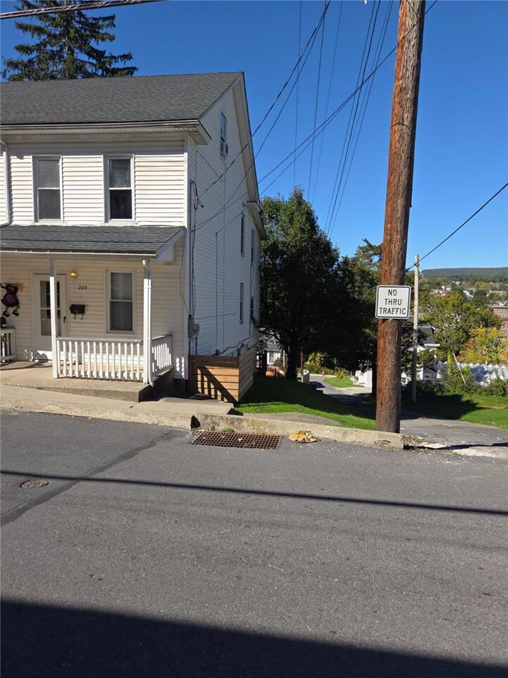 Property Photo:  202 S Northampton Street  PA 18013 