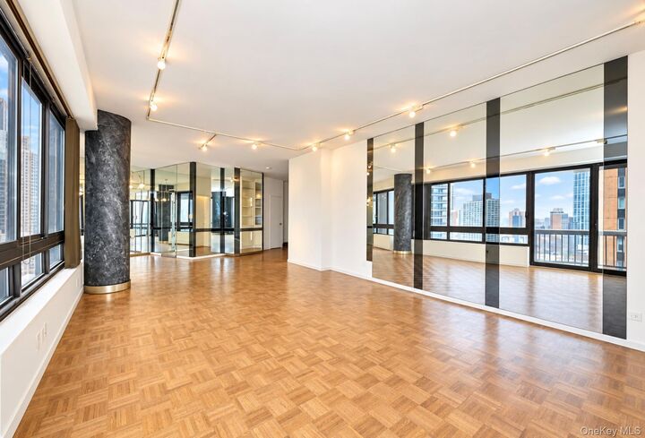 Property Photo: 167 E 61st Street 28E NY 10065