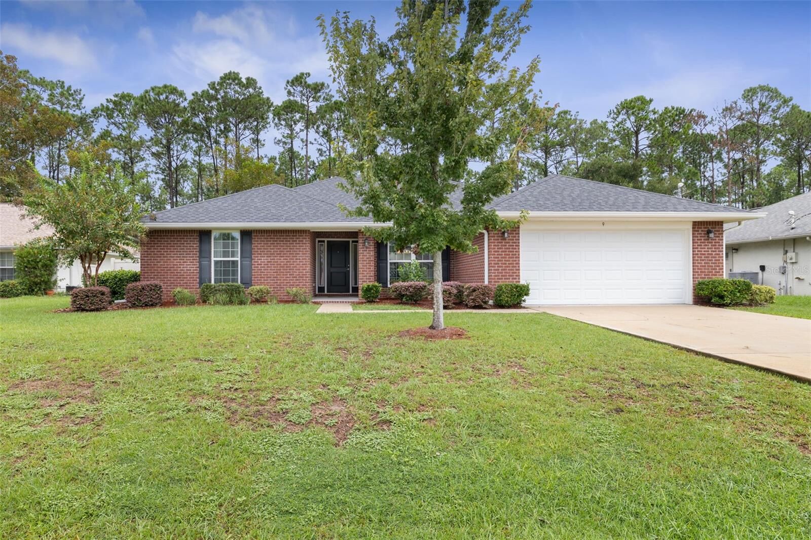 Property Photo:  9 Barrister Lane  FL 32137 