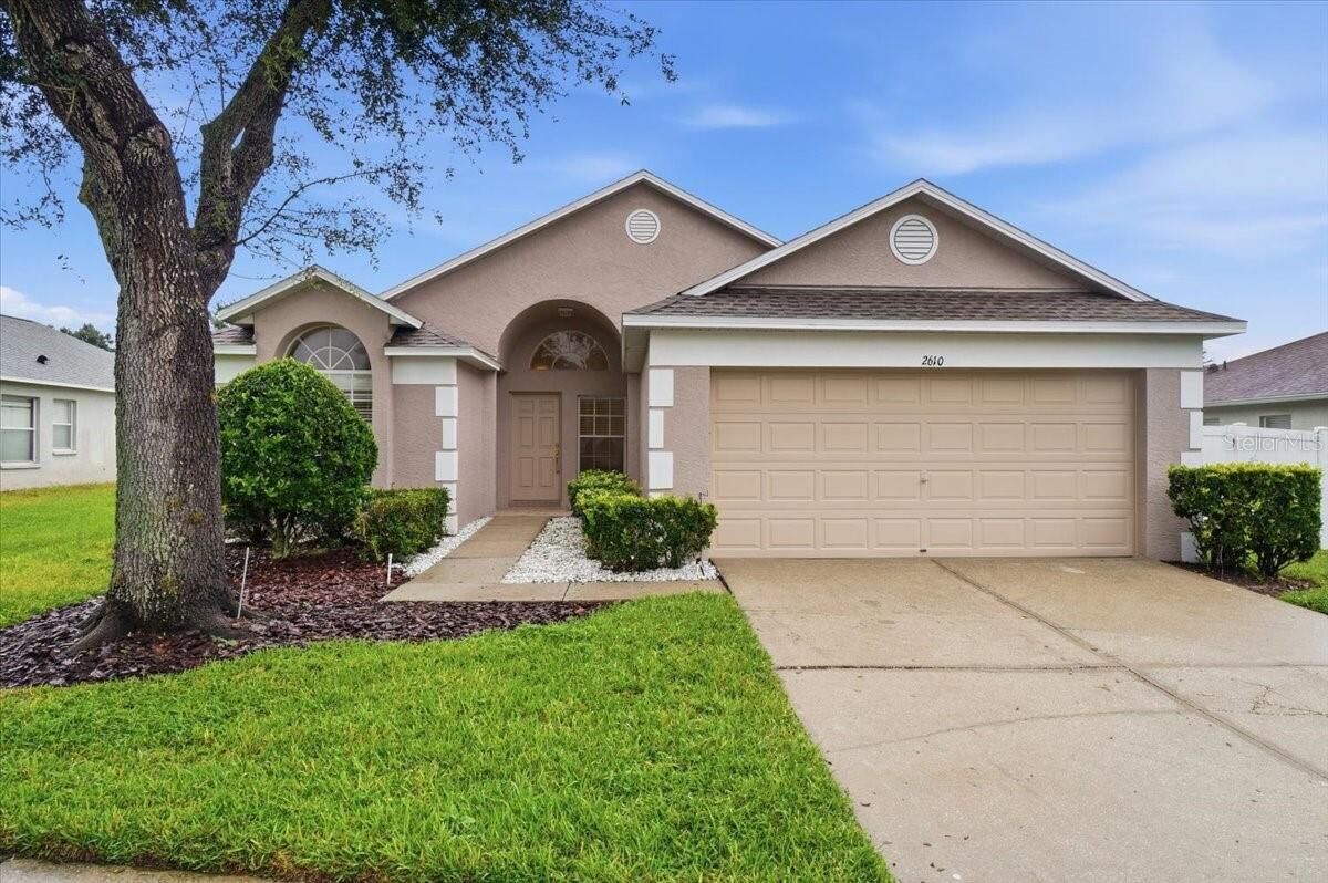 Property Photo:  2610 Buckhorn Preserve Boulevard  FL 33596 