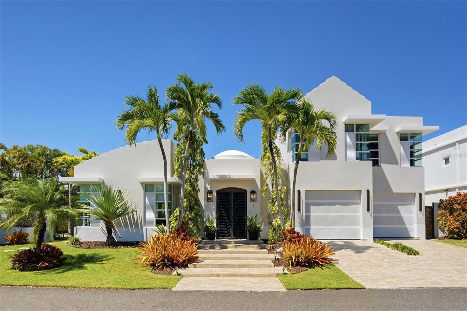 Property Photo: 7 Palma Real PR 00646