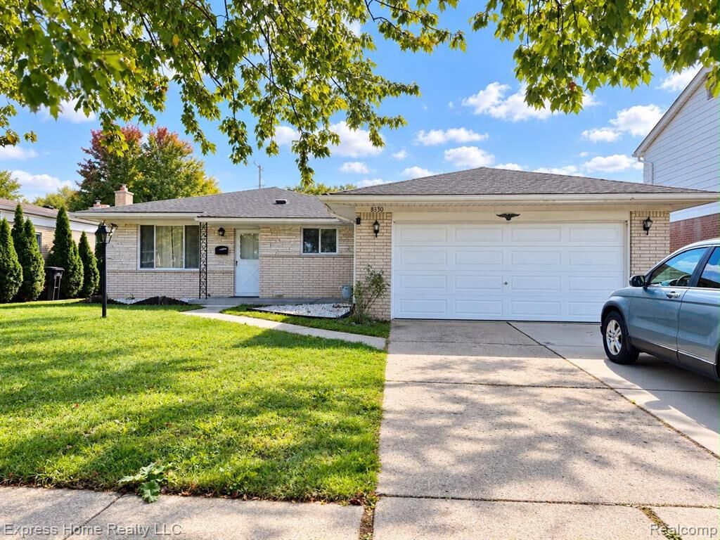 Property Photo: 8330 Sunburst MI 48015 1541