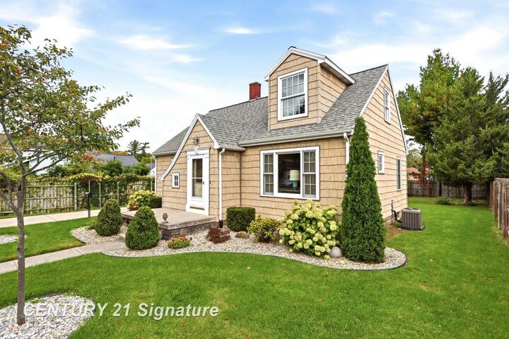 Property Photo: 2720 Schemm Street MI 48602